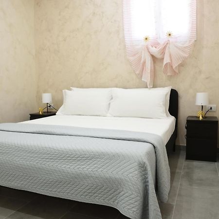 Family House Apartment Catania Bagian luar foto